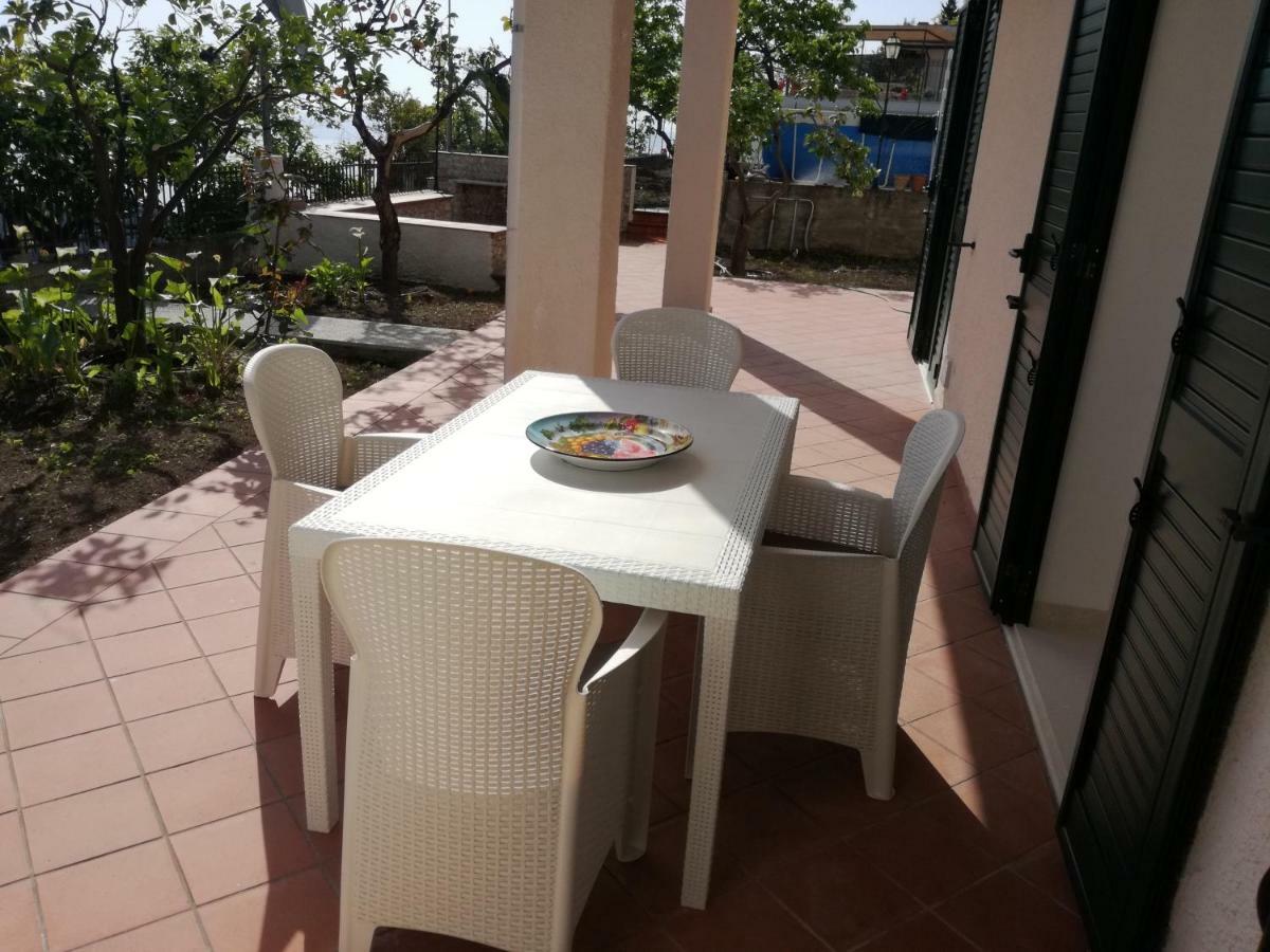 Villa Mariella ตาออร์มินา ภายนอก รูปภาพ